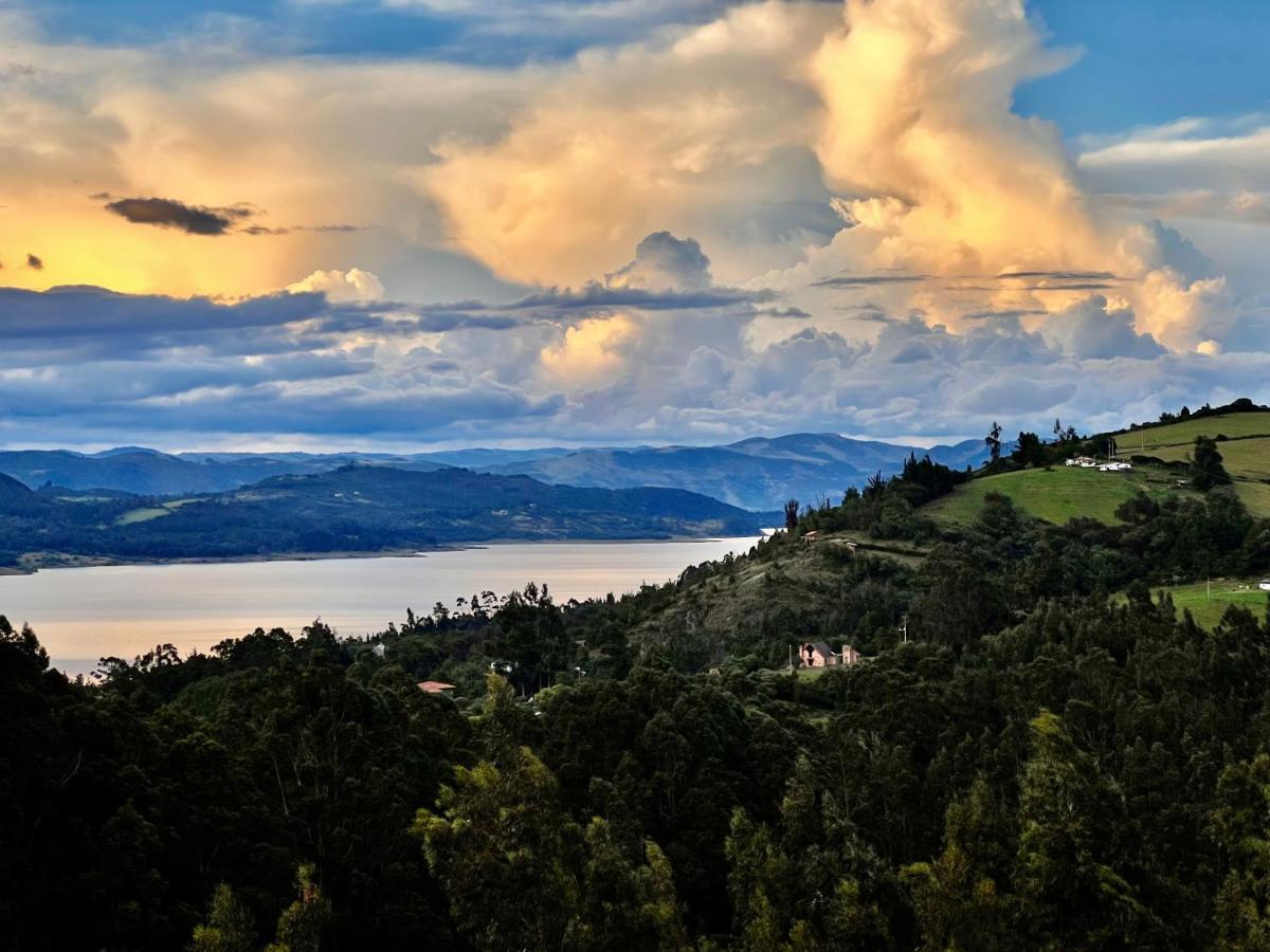 Golden Glamping Hotel Guatavita Exterior photo